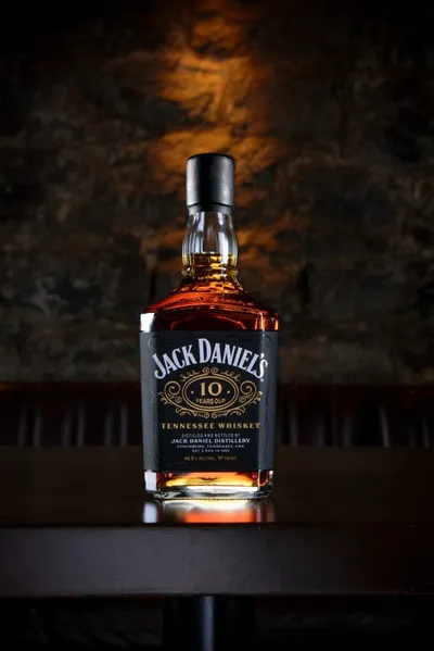 Jack Daniels 10-Years Old Tennessee Whiskey