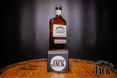 Jack Daniel's Distillery Series 010 Straight Tennessee Whiskey Finished With Toasted Pecan Wood Chips