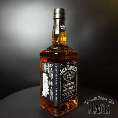 Angled view of the 750mL Old No. 7 bottle front and side