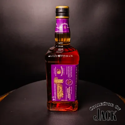 Side label with heritage icons and 'Caramel Colored' note