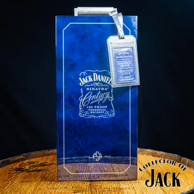 Jack Daniel's Sinatra Century Front Packaging with Tag