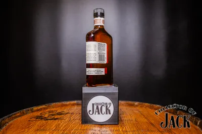 Jack Daniel's Distillery Series 010 Straight Tennessee Whiskey Finished With Toasted Pecan Wood Chips Side/Rear of Bottle